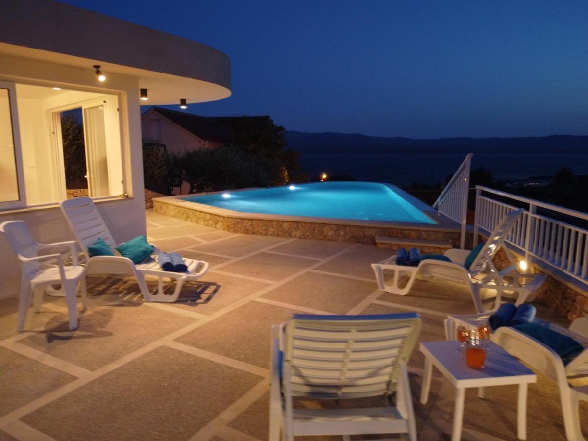 Villa Franka With Swimming Pool Bol Exteriér fotografie