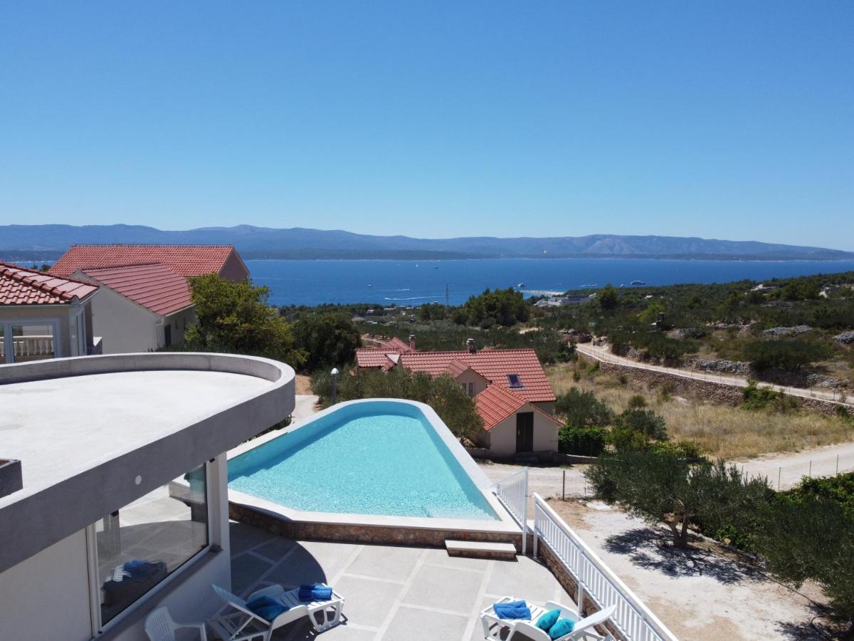 Villa Franka With Swimming Pool Bol Exteriér fotografie